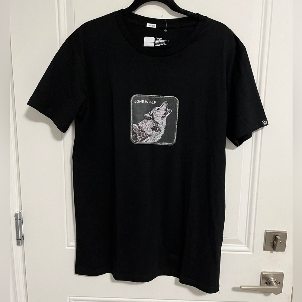 NWT - Goorin Bros The Farm Lone Wolf Men’s T Shirt - Made in Portugal - Size L